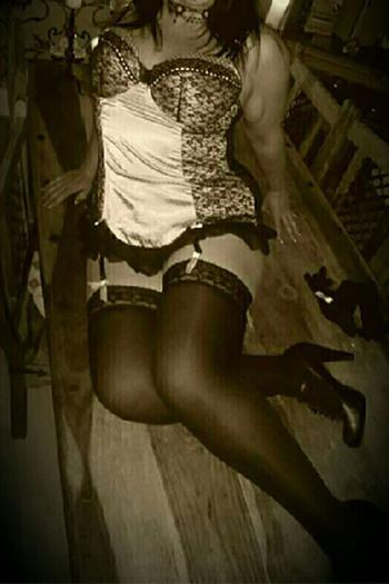 07747038696, 40 Caucasian female escort, Portsmouth